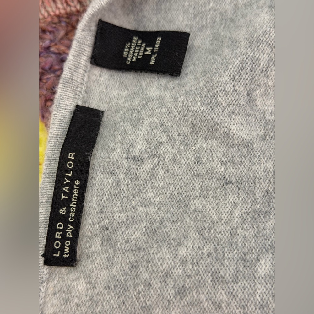 Lord & Taylor 100% Cashmere 2-Ply Button Front Cardigan Gray M Quiet Luxury - Picture 5 of 5